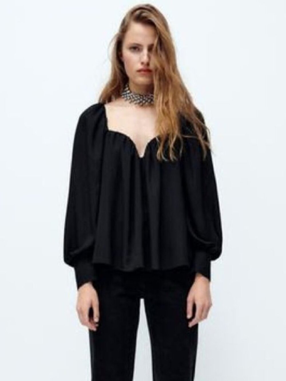 ZARA FLOWY SWEETHEART NECKLINE BLOUSE